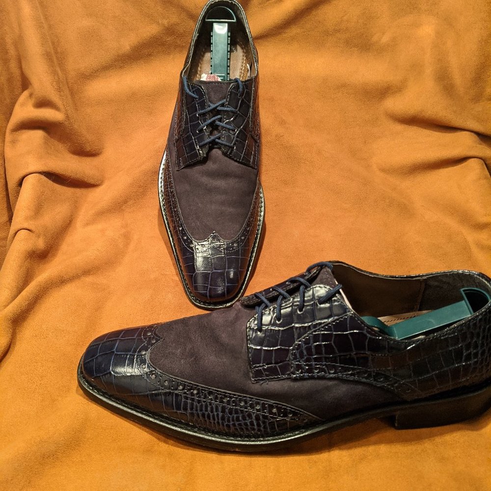 Stacy Adams Blue Leather and Suede Wingtips